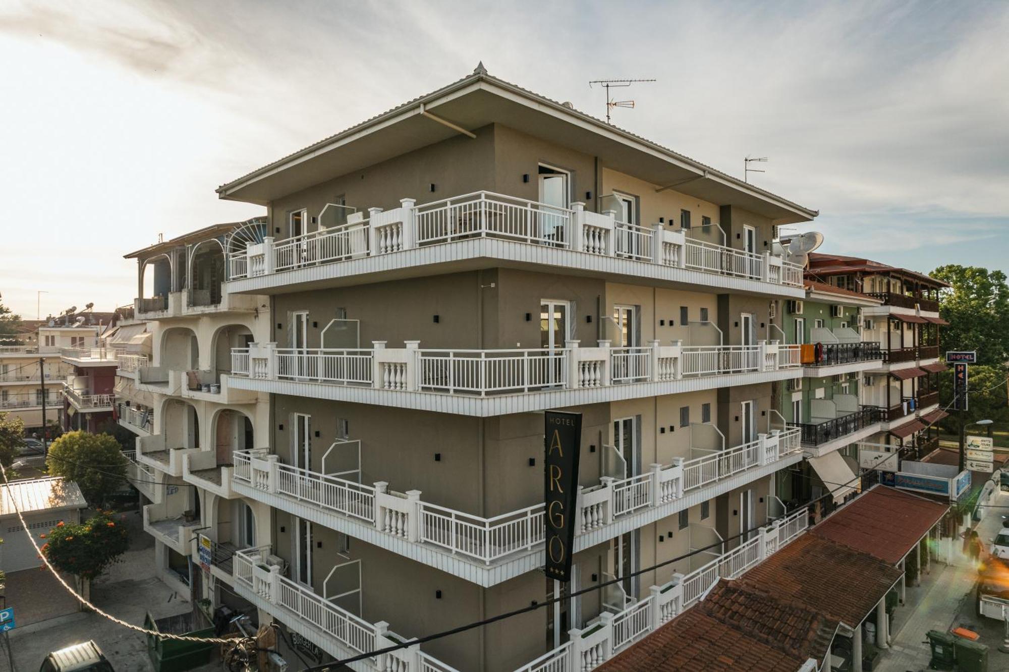Hotel Argo Paralía Buitenkant foto