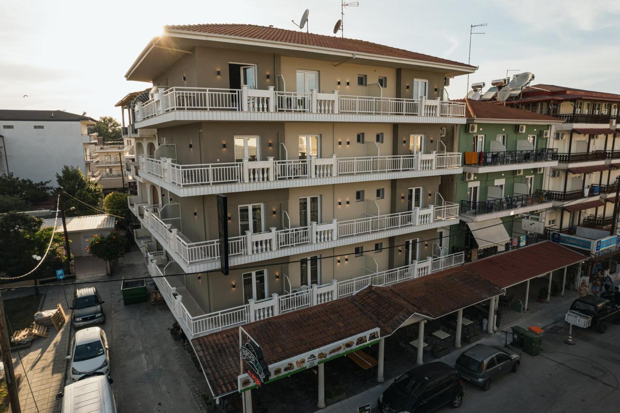 Hotel Argo Paralía Buitenkant foto